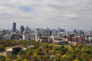 Fototapeta premium Osaka city view from the top of Osaka castle (autumn season)