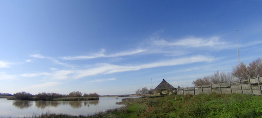 Fototapeta na wymiar Panoramic view of a lake