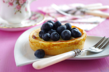 Käsetörtchen mit Blaubeeren