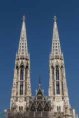 Fototapeta na wymiar Towers on the Votive Church in Vienna
