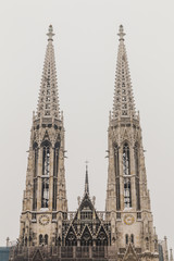 Fototapeta na wymiar Votive Church in Vienna in the winter