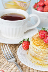 Pancakes with honey