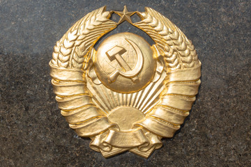 Golden soviet CCCP emblem - 102087898