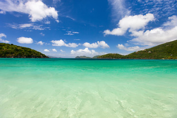 Fototapeta premium Beautiful tropical beach at Caribbean