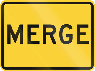 Road sign used in the US state of Delaware - Merge