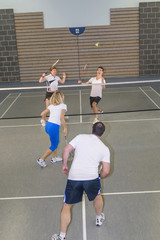 positive Emotionen beim Badminton