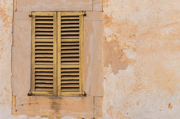 Fototapeta na wymiar Old ancient wooden shutters
