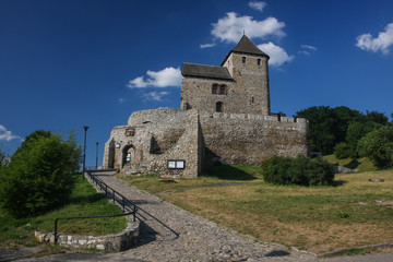 Fototapeta na wymiar Ruins of the medieval castle of Bedzin, Poland