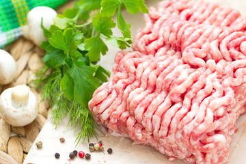 Raw minced meat