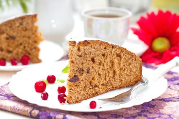 Cake with berries