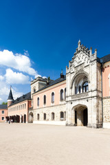 Fototapeta na wymiar Palace Sychrov, Czech Republic
