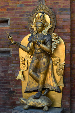 Götterstatue, Mul Chow Palast in Patan / Kathmandu, Nepal 