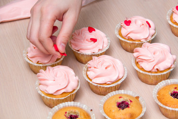 decoration cupcake hearts