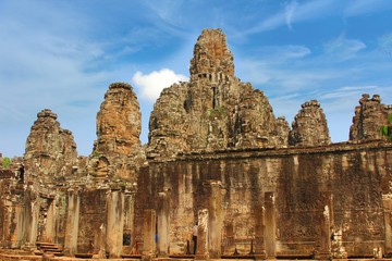 Fototapeta na wymiar Angkor thom of UNESCO's world heritage in Siem Reap, Cambodia