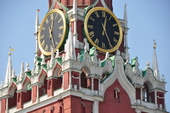 Moskau - Erl&ouml;serturm (Turmuhr)