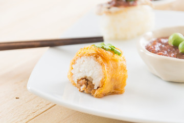 omelet sushi roll
