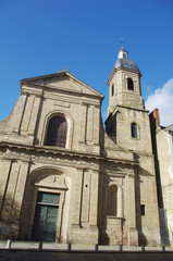 Fototapeta na wymiar La basilique St Sauveur de Rennes