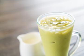 iced matcha latte