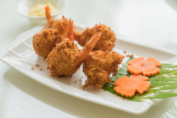 fried shrimp with cheese