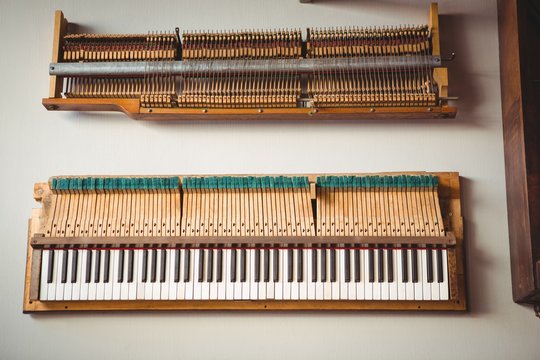 A old keyboard of a piano