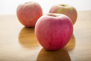apples