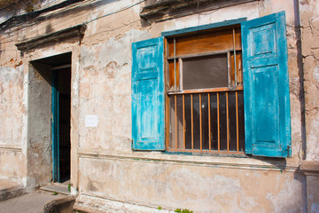 The image "Old grunge door