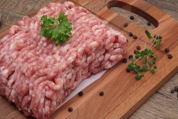 Raw minced meat with pepper, garlic