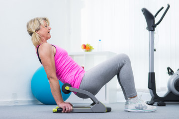 bauch beine po training