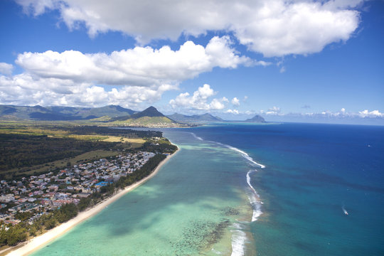 Helicopter flight over the island of Mauritius