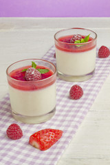 White chocolate panna cotta
