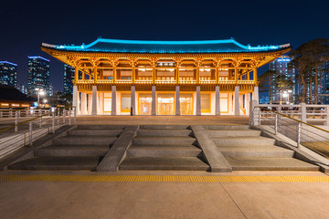 Fototapeta na wymiar Incheon,Traditional Korean style architecture at night in Incheon,Korea