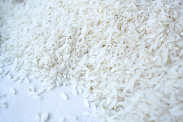 Raw rice grain