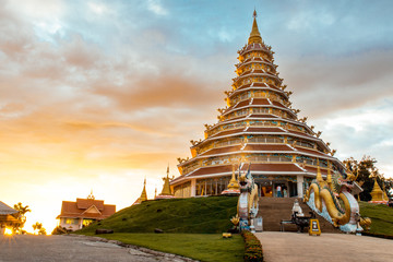 hwy pla kang temple