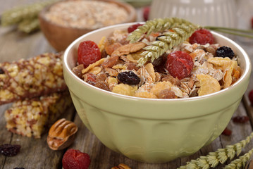 Muesli with dried fruits