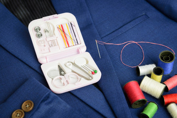 mini sewing kit and thread coil