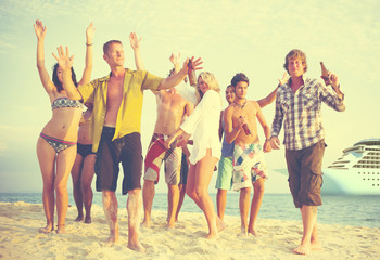 Obraz premium Friends Beach Party Dancing Cheerful Concept