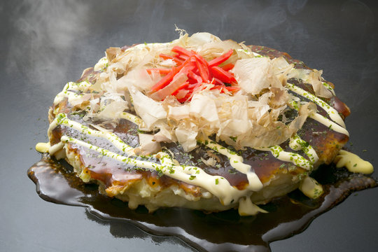 お好み焼き Images – Browse 20,856 Stock Photos, Vectors, and Video