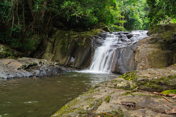 Fototapeta na wymiar pala-u waterfall