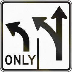 United States MUTCD road sign - Allowed turns on lanes