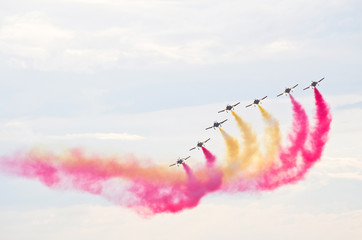 Formation during the airshow - obrazy, fototapety, plakaty