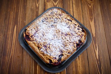 home sweet cake with jam 