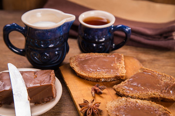 chokolate with tea