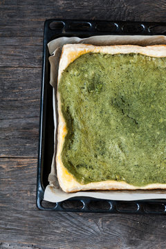 Spinach tart with cheese