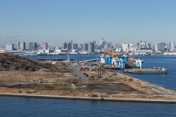 Fototapeta na wymiar 東京ゲートブリッジから見た中央防波堤内側埋立地
