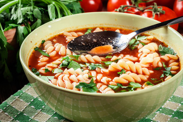 Tomato soup noodles in the bowl