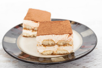 Tiramisu Cake