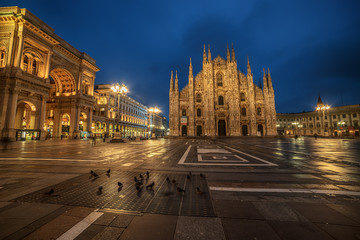 Fototapeta premium Milan, Italy: Piazza del Duomo, Cathedral Square
