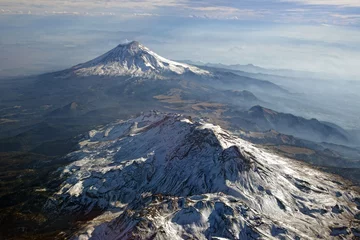 Foto op Plexiglas Volcanes Popocatepetl and Iztaccihuatl, Mexico. View from plain. © peterz