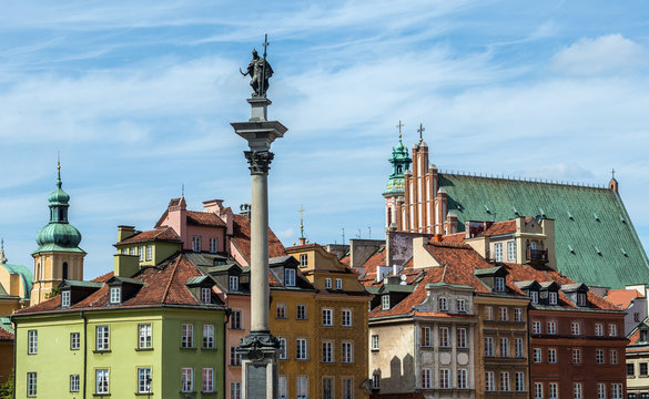 Tenement house and King Sigismund III Vasa Column on the Old Town of Warsaw, Poland