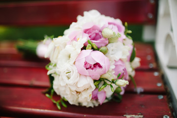 the bride's wedding bouquet